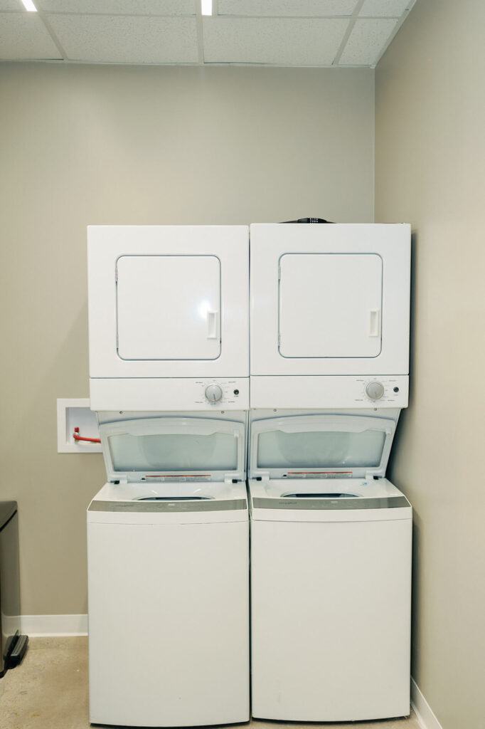 Level Up Studio Suites Photo 4